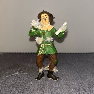 Hallmark Keepsake Ornament Scarecrow Wizard of Oz